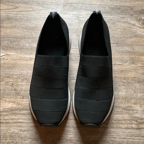 donald pliner prix sneaker